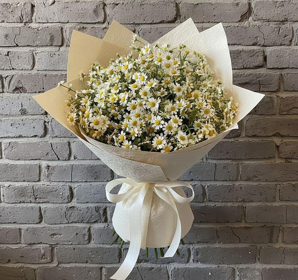Букет цветов из: Ромашки в Лоза