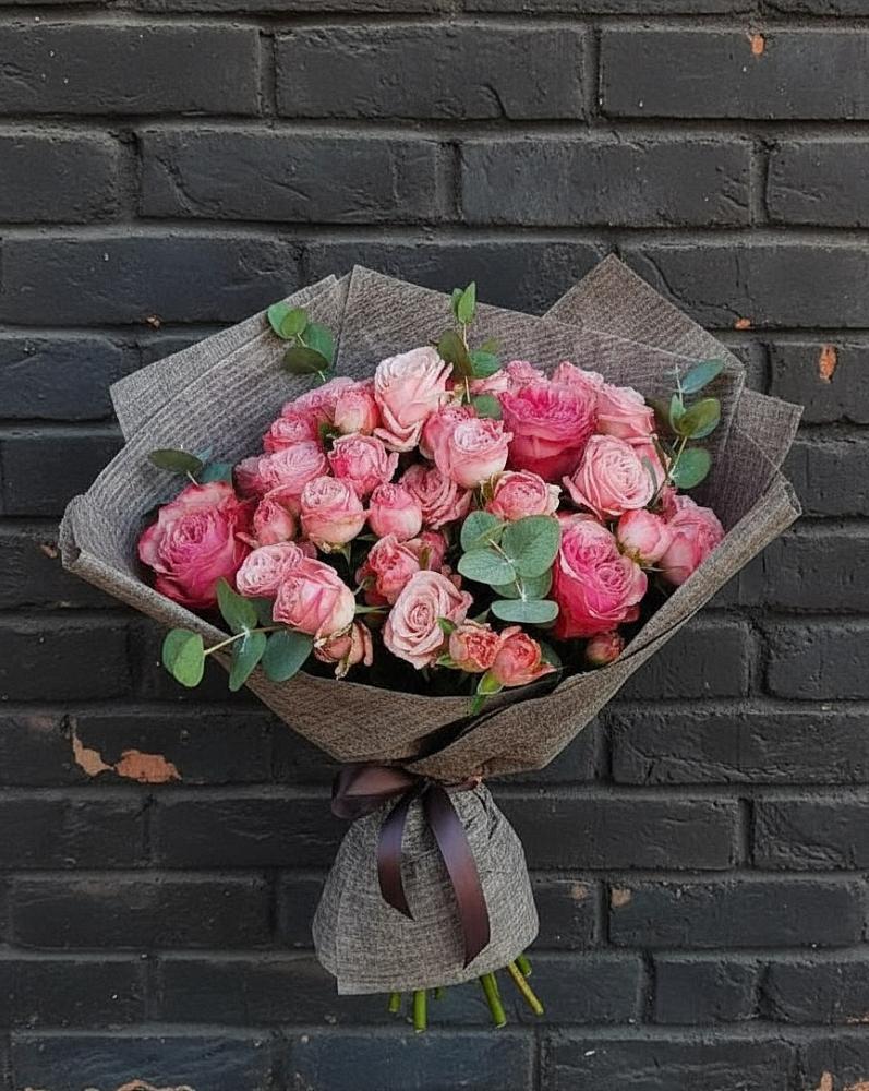 Букет цветов из: Розы в Лоза