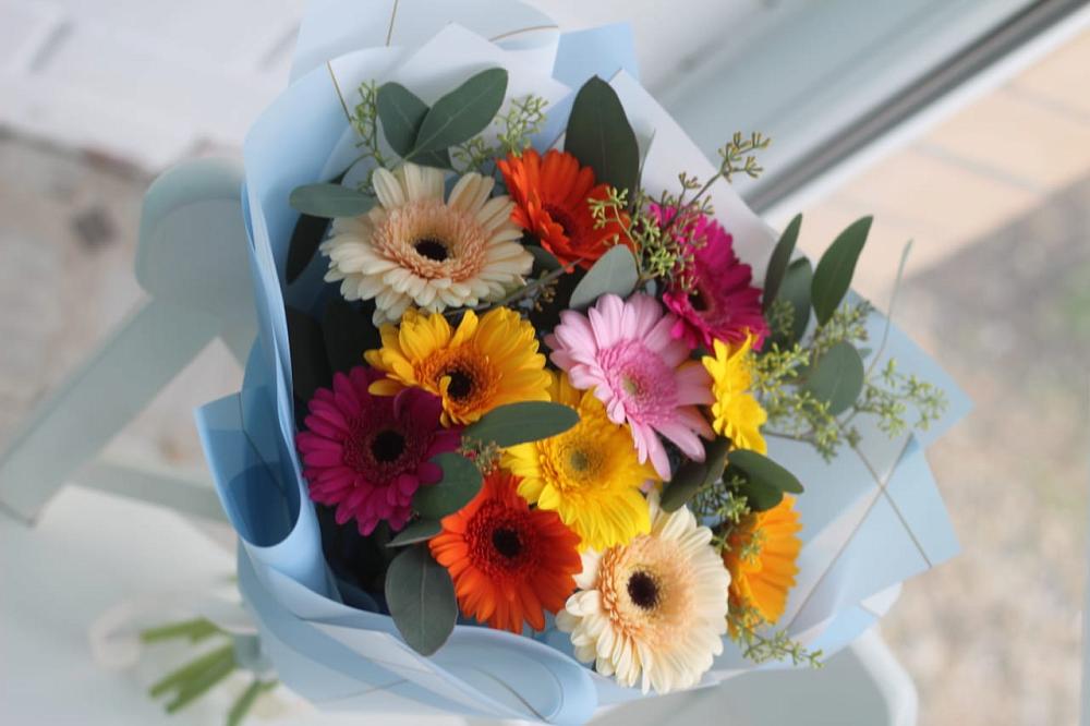 Букет цветов из: Герберы в Лоза