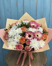 Букет цветов из:  Розы, Герберы и Хризантемы в Лоза