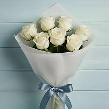 Букет 7 Белых роз Эдлесс Лав #REPLACE_PRED# Лоза