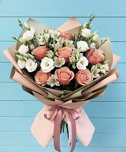 Букет цветов из:  Розы, Альстромерии и Лизиантусы в Лоза