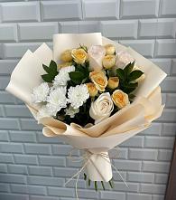 Букет цветов из:  Розы и Хризантемы в Лоза