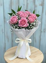 Букет цветов из:  Розы в Лоза