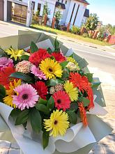 Букет цветов из:  Герберы #REPLACE_PRED# Лоза