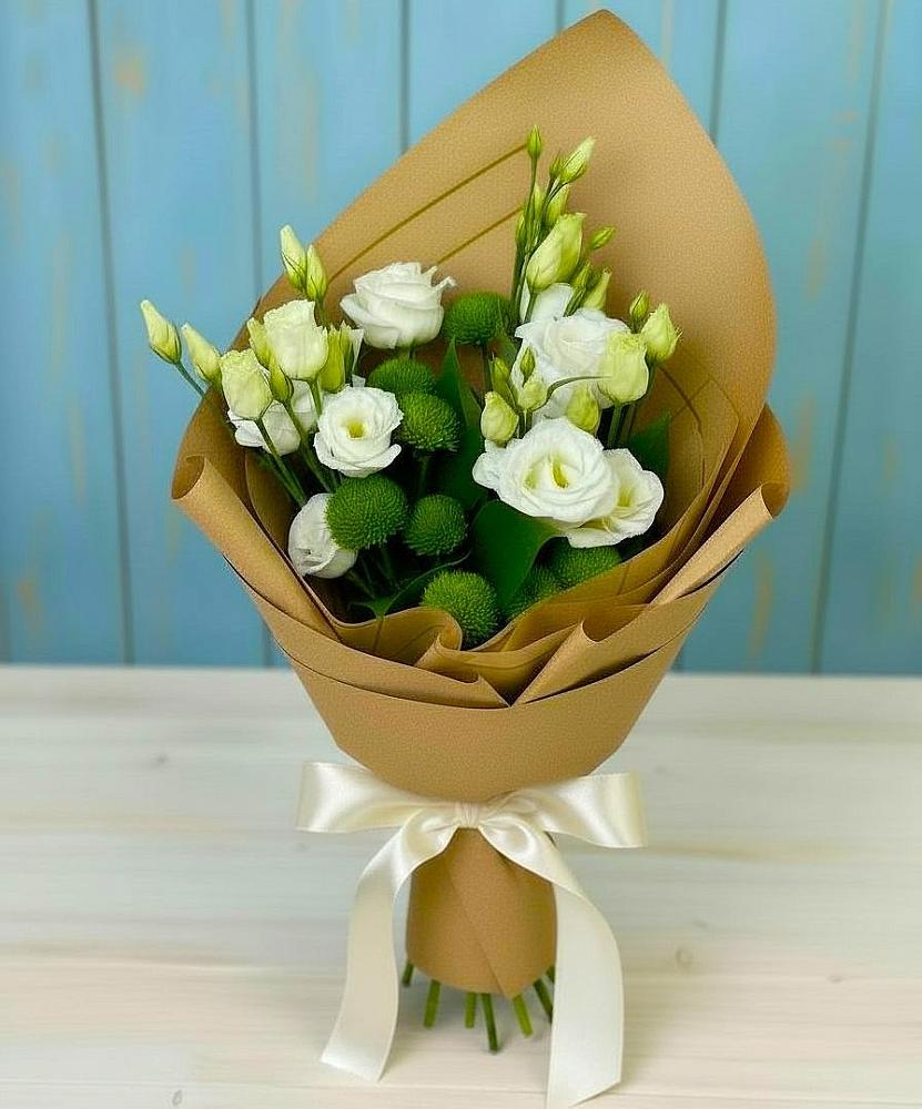 Букет цветов из: Хризантемы и Лизиантусы в Лоза