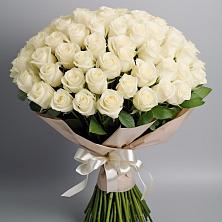 Букет 101 беля роза Белоснежка в Лоза