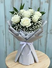 Букет цветов из:  Розы в Лоза