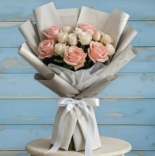 Букет цветов из:  Розы в Лоза