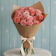 Букет цветов из:  Розы в Лоза