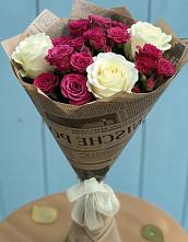 Букет цветов из:  Розы в Лоза