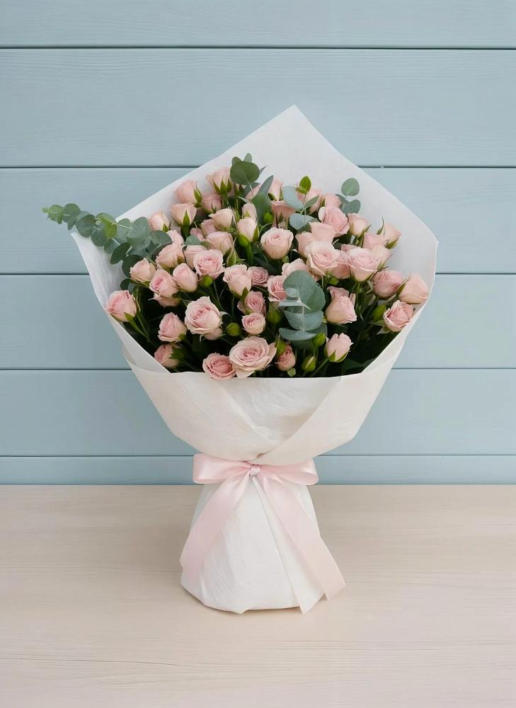 Букет цветов из: Розы в Лоза