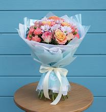 Букет цветов из:  Хризантемы и Розы в Лоза